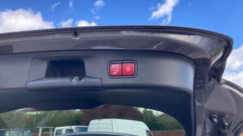 Mercedes-Benz Eqa 250 140kW AMG Line Premium 66.5kWh 5dr Auto Electric Hatchback